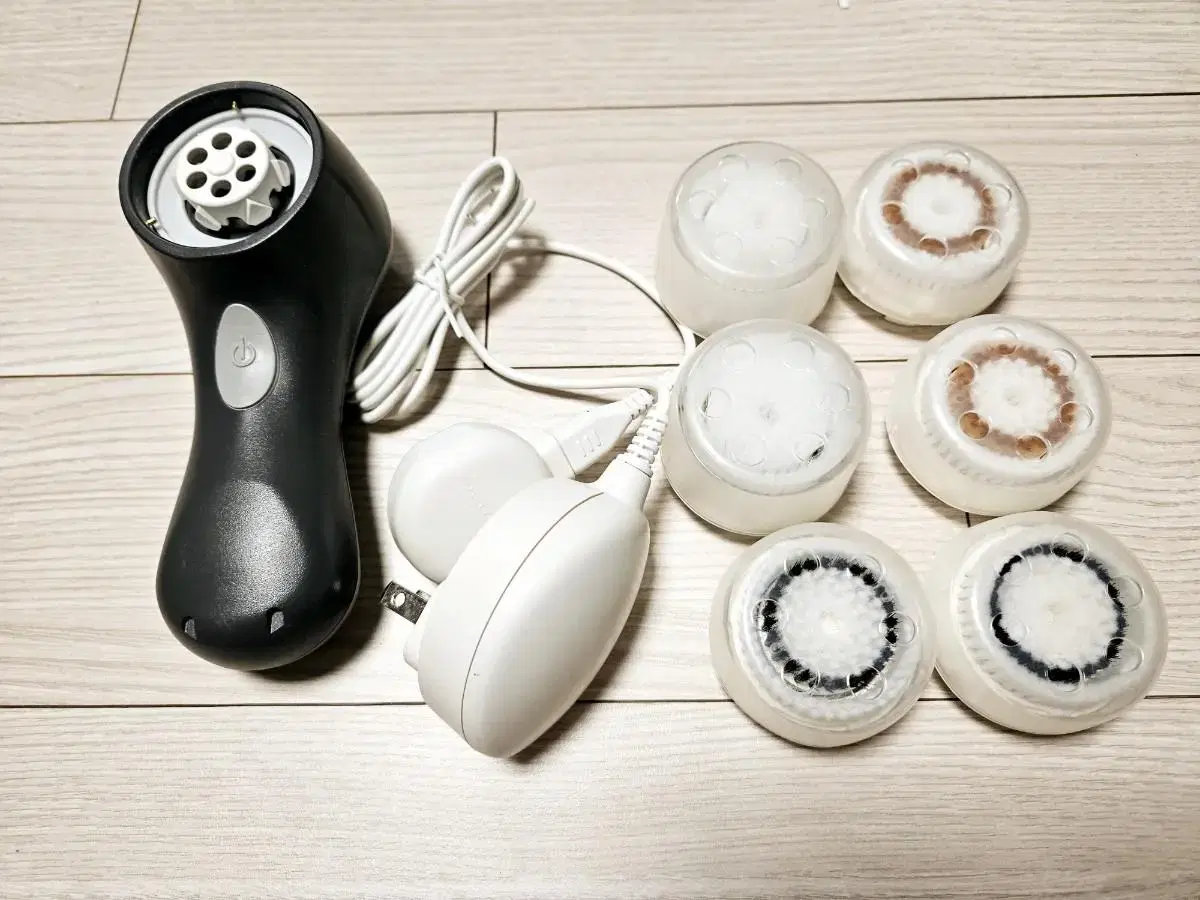 Clarisonic 클라리소닉 미아 클렌싱 스킨케어 브러시 피부관리 세트